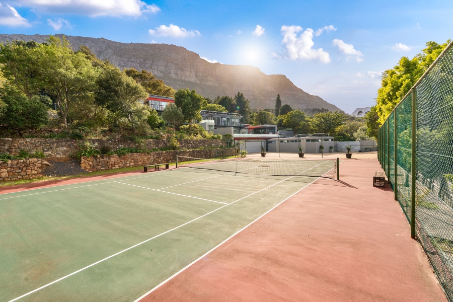 7 Bedroom Property for Sale in Valley Area Western Cape